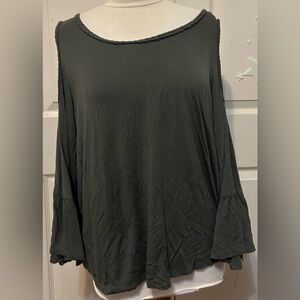 Chico's olive green cold shoulder Flowing Blouse with bell sleeves size 3